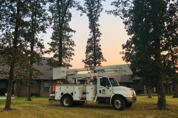 j & K lawn & tree service bucket truck